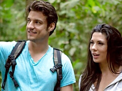 Gros cul, Grosse bite, Gros seins, Sucer une bite, Brunette brune, En levrette, Maigrichonne, Adolescente