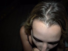 Leie, Blondine, Blasen, Spermaladung, Handjob, Hardcore, Öffentlich, Titten