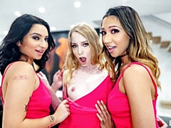 Большая жопа, Большой член, Минет, Собачьи, Натуральные сиськи, Оргии, Молоденькие, Сиськи