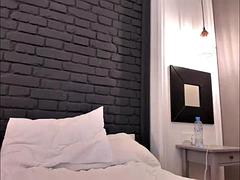 Enthousiasteling, Lieveling, Blond, Mager, Alleen, Tieten likken, Webcamera