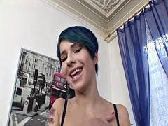 Mamada, Corrida, Europeo, Penetracion con dedos, Abierta, Montar, Cabello corto, Adolescente