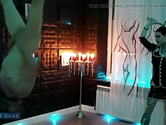 Bondage discipline sadomasochisme, Mooi, Naakte man aangeklede vrouw, Dominatie, Duits, Hd, Latex, Meesteres