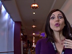 Morena, Lesbiana, Adolescente