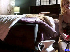 Weibliche domination, Würgen, Lesbisch, Lingerie