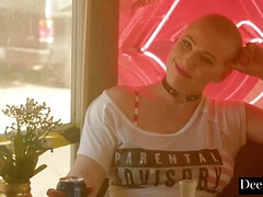 18 jahre, Grosse titten, Blasen, Vollbusig, Kehlenfick, Fetisch, Schüchtern, Titten