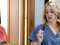 She Has A Scissoring Formation With Her Boss - Riley reyes