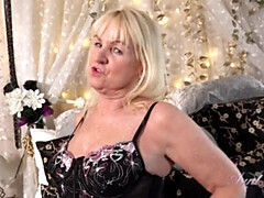 Britisch, Lingerie, Reif, Milf, Pov, Solo, Strümpfe, Taboo