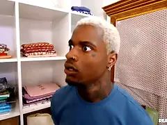 Tir de sperme, Gorge profonde, Noir ébène, Fétiche, Hd, Piercing, Réalité, Tatouage