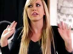 Rubia, Hd, Lesbiana, Lamidas, Madres para coger, Mamá, Orgasmo, Trio