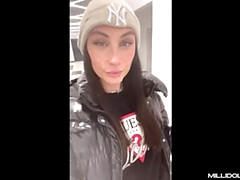 Leie, Grosser schwanz, Blasen, Kehlenfick, Aufs gesicht abspritzen, Öffentlich, Ablutschen, Jungendliche (18+)