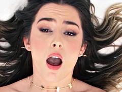 Grote mammen, Blond, Pijpbeurt, Hardcore, Roodharige vrouw, Voorbinddildo, Tiener, Tieten likken