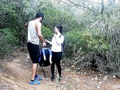 Verga grande, Tetas grandes, Mamada, Morena, Estilo perrito, Al aire libre, Flaco, Adolescente