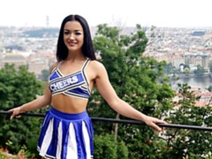 Leie, Grosser arsch, Grosser schwanz, Grosse titten, Blasen, Braunhaarige, Hundestellung, Dürr