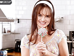 18 años, Amateur, Culo grande, Tetas grandes, Morena, Penetracion con dedos, Masturbación, Solo