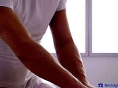 Corridas, Estilo perrito, Penetracion con dedos, Flexible, Pajear, Montar, Ruso, Afeitado