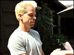 Grote lul, Pijpbeurt, Sperma in gezicht, Hardcore, Biljart, Roodharige vrouw, Rijden, Mager