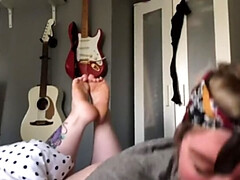 Belle grosse femme bgf, Sucer une bite, Britannique, Couple, Pieds, Fétiche des pieds, Pov, Avaler