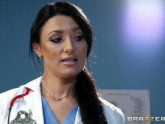 Nana, Gros cul, Grosse bite, Sucer une bite, Médecin, Mère que j'aimerais baiser, Chatte