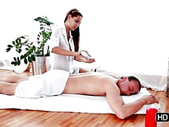 18 jaar, Anaal, Grote kont, Grote lul, Grote mammen, Satijn, Mager, Tiener