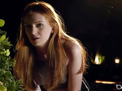 Arsch, Lesbisch, Lecken, Büro, Piercing, Hintern versohlen, Titten, Spanner