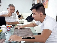 Anal, Cul, Sucer une bite, Rondelette, Mère que j'aimerais baiser, Fils, Echangistes, Mouillée