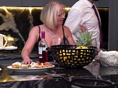 Sperma in gezicht, Groep, Hd, Lesbisch, Rijpe lesbienne, Feest