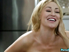 Большие сиськи, Минет, Измена, Парочка, Секс без цензуры, Латиноамериканки, Милф, Чулки