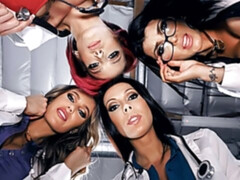 Blond, Pijpbeurt, Dubbele penetratie, Hardcore, Moeder die ik wil neuken, Verpleegster, Orgie, Roodharige vrouw