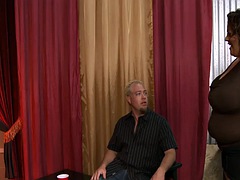 Leie, Grosser schwanz, Blasen, Braunhaarige, Spermaladung, Hardcore, Pornostars, Jungendliche (18+)