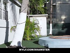 Минет, Брюнетки, Постарше, Глубокая глотка, Мастурбация, Милф, Киски, Мачеха