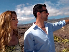 Anal, Cul, Gros seins, Blonde, Sucer une bite, Hd, Tatouage, Nénés