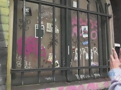 Amateur, Sucer une bite, Brunette brune, Éjaculation interne, Culottes ou slips, Piercing, Maigrichonne, Fumer