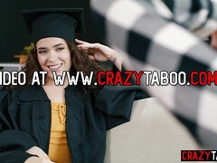 Dildo, Hardcore, Küssen, Latina, Lesbisch, Lingerie, Milf, Titten