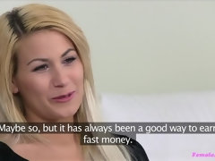 A Last Minute Appointment Results In A Sloppy Threesome For Agent