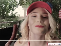 Amerikaans, Kont, Slaapkamer, Grote mammen, Blond, Vriendin, Natuurlijke tieten, Tatoeage