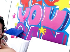 Culo grande, Verga grande, Corrida, Garganta profunda, Doble penetracion, Pajear, Hd, Tatuaje