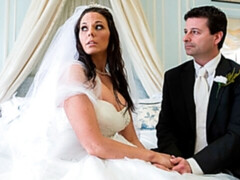 Culo grande, Tetas grandes, Mamada, Estilo perrito, Pajear, Sexo duro, Madres para coger, Tatuaje