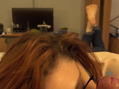 Amateur, Mamada, Morena, Gafas, Pajear, Besar, Pezones inflados, Coño