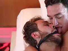 Tir de sperme, Homosexuelle