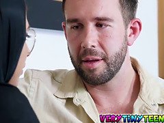 Cul, Brunette brune, Femme couguar, Hard, Maman, Chatte, Suçant, Nénés