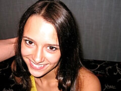 Enthousiasteling, Grote lul, Pijpbeurt, Hondjeshouding, Natuurlijke tieten, Klein, Tiener, Tieten likken