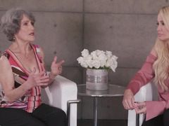 Pijpbeurt, Vingeren, Likken, Ondergoed, Rijpe lesbienne, Kut duiken, Billekoek, Kousen