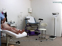 Doctor Exams Her Cunt - Medical Fetish