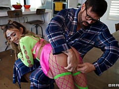 18 jahre, Arsch, Blasen, Hundestellung, Natürlichen titten, Dürr, Jungendliche (18+), Titten