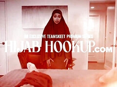 Culo grande, Tetas grandes, Mamada, Garganta profunda, Cárcel, Mamá, Coño, Afeitado