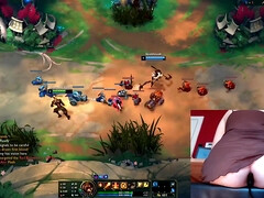 Inflatable Buttblug Challenge #2 League Of Legends #16 Luna - Gamer Girl