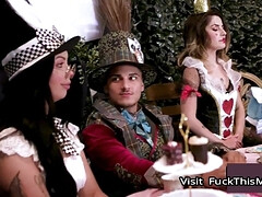 In den arsch, Tussi, Grosse titten, Vollbusig, Spermaladung, Milf, Mutti, Titten