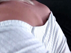 Grote mammen, Blond, Pijpbeurt, Sperma shot, Masturbatie, Natuurlijke tieten, Tiener, Tieten likken