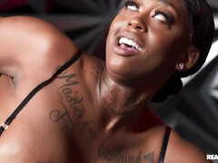 Amerikaans, Kont, Grote mammen, Zwart, Rondborstig, Zwart, Moeder die ik wil neuken, Tieten likken