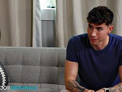 Язык в попке, Большой член, Минет, Геи, Ласковые ручки, Мускулы, Порнозвезда, Втроем